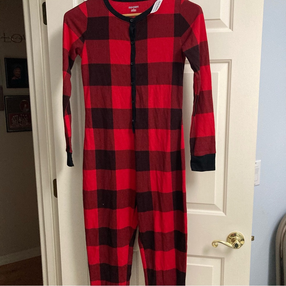 Old Navy NWT Buffalo Plaid One Piece Thermal PJ/Loungewear Size Small